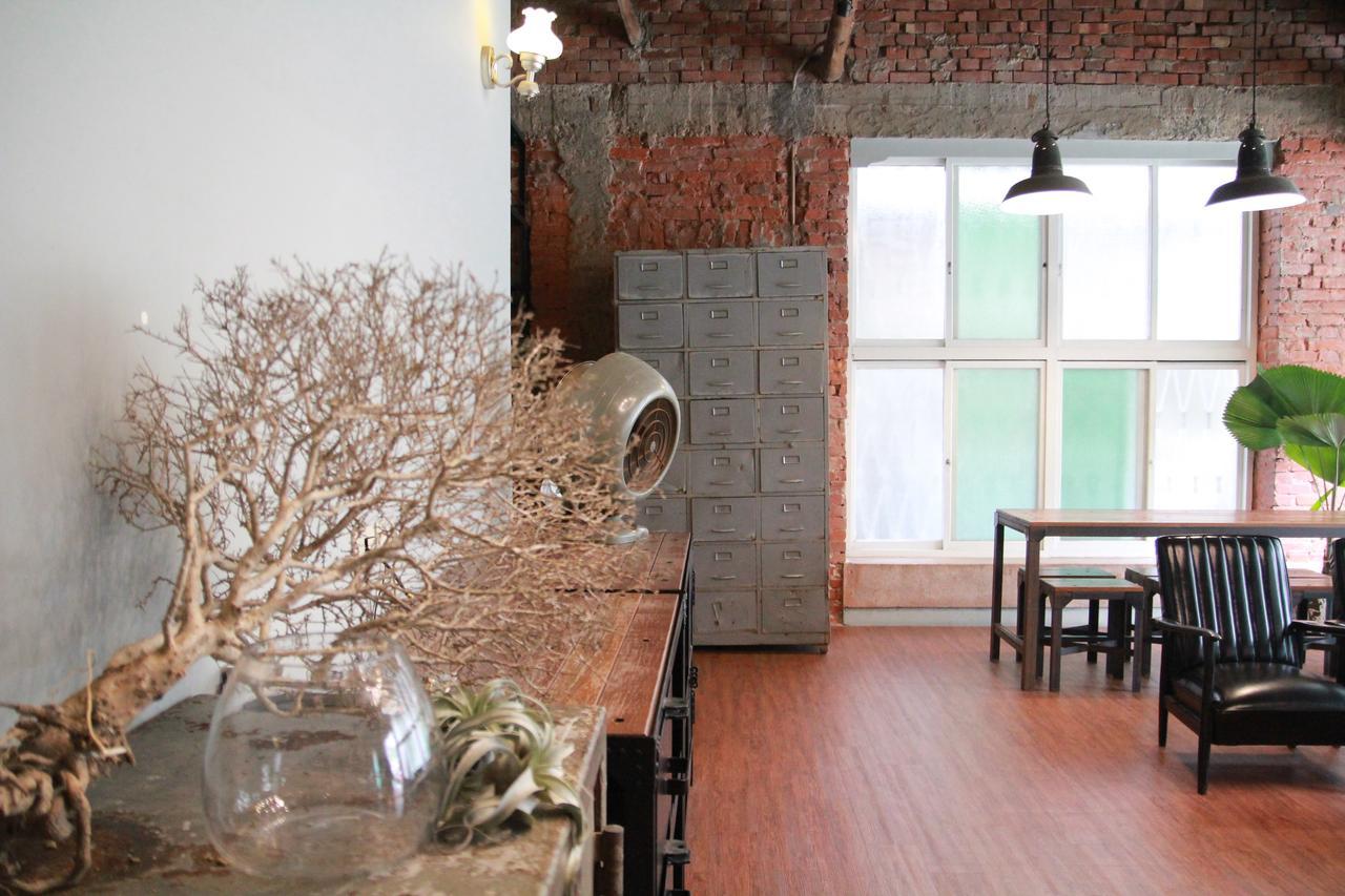 Tainan Macarthur Homestay Exterior foto